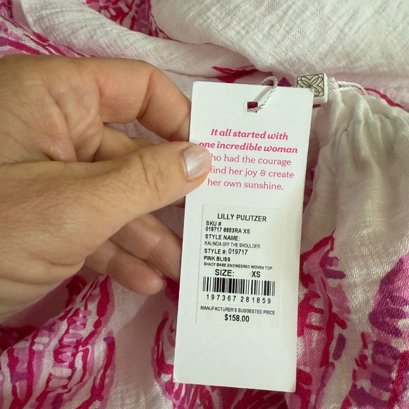 NWT Lilly Pulitzer Kalinda Off the Shoulder Top - Picture 2 of 4
